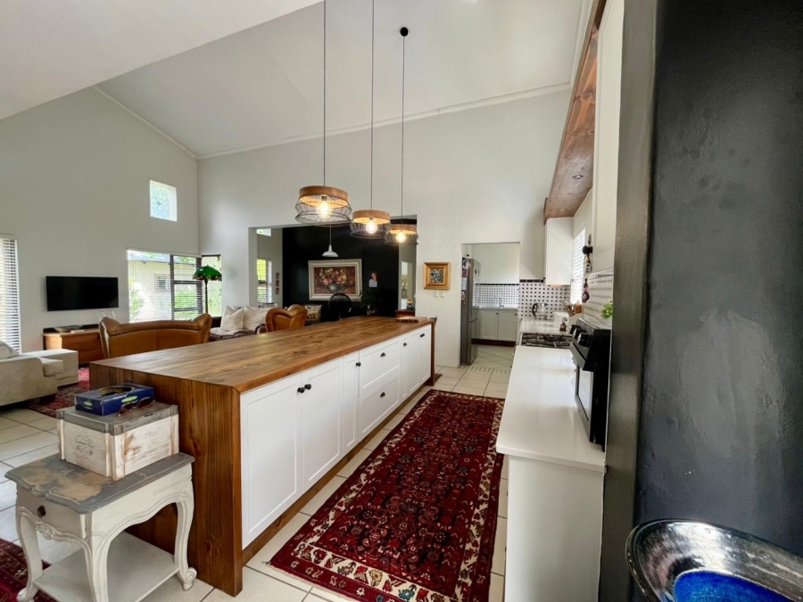 2 Bedroom Property for Sale in Waterval East North West